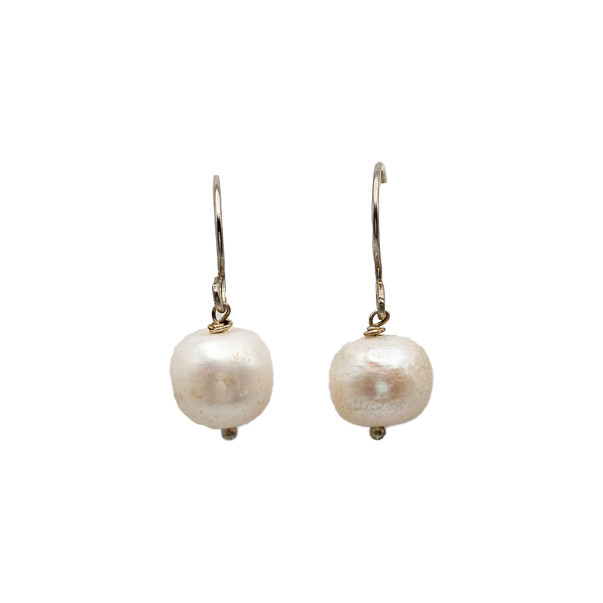 Moon Drops earrings detail